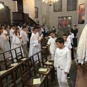 Baptême, 1ère communion et profession de foi des jeunes de Viry