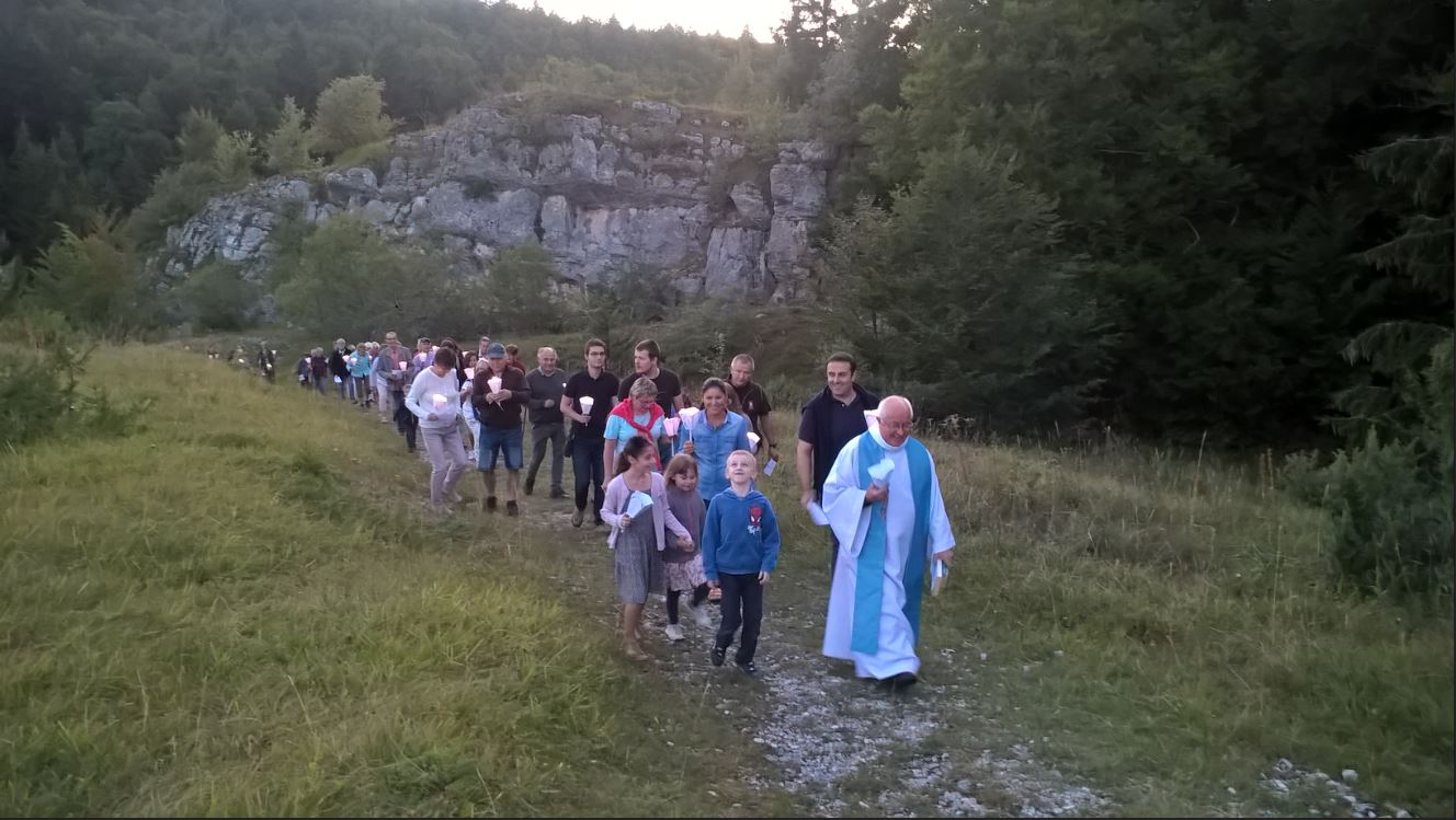 Procession aux flambeaux