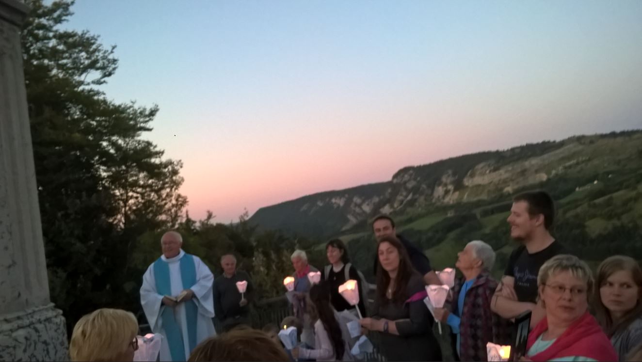 Procession aux flambeaux