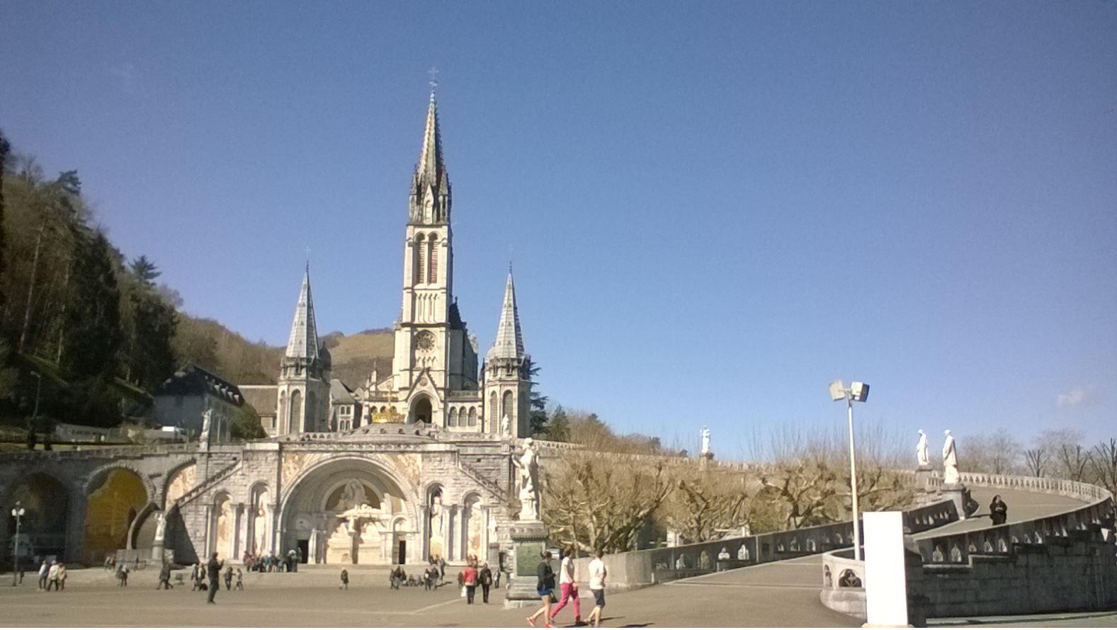 Lourdes 3